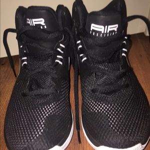 Nike air precision shoes